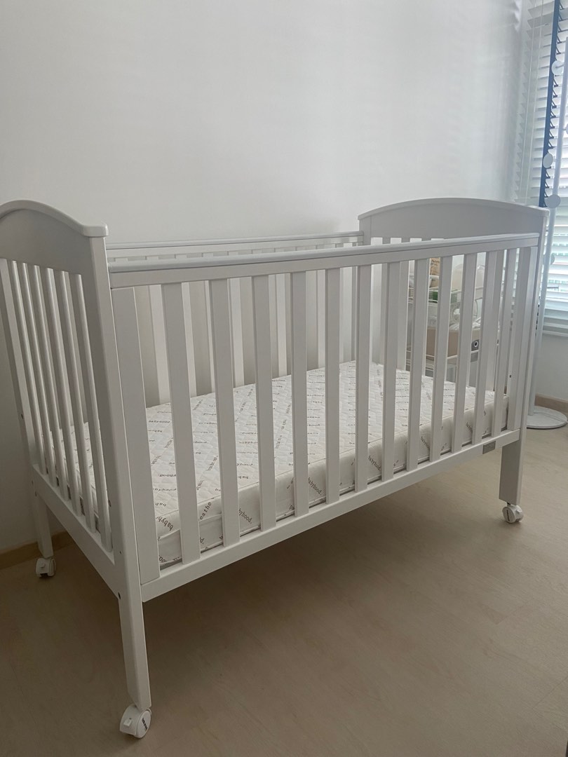 Babyhood Classic Curve Cot with Mattress, Babies & Kids, Baby Nursery