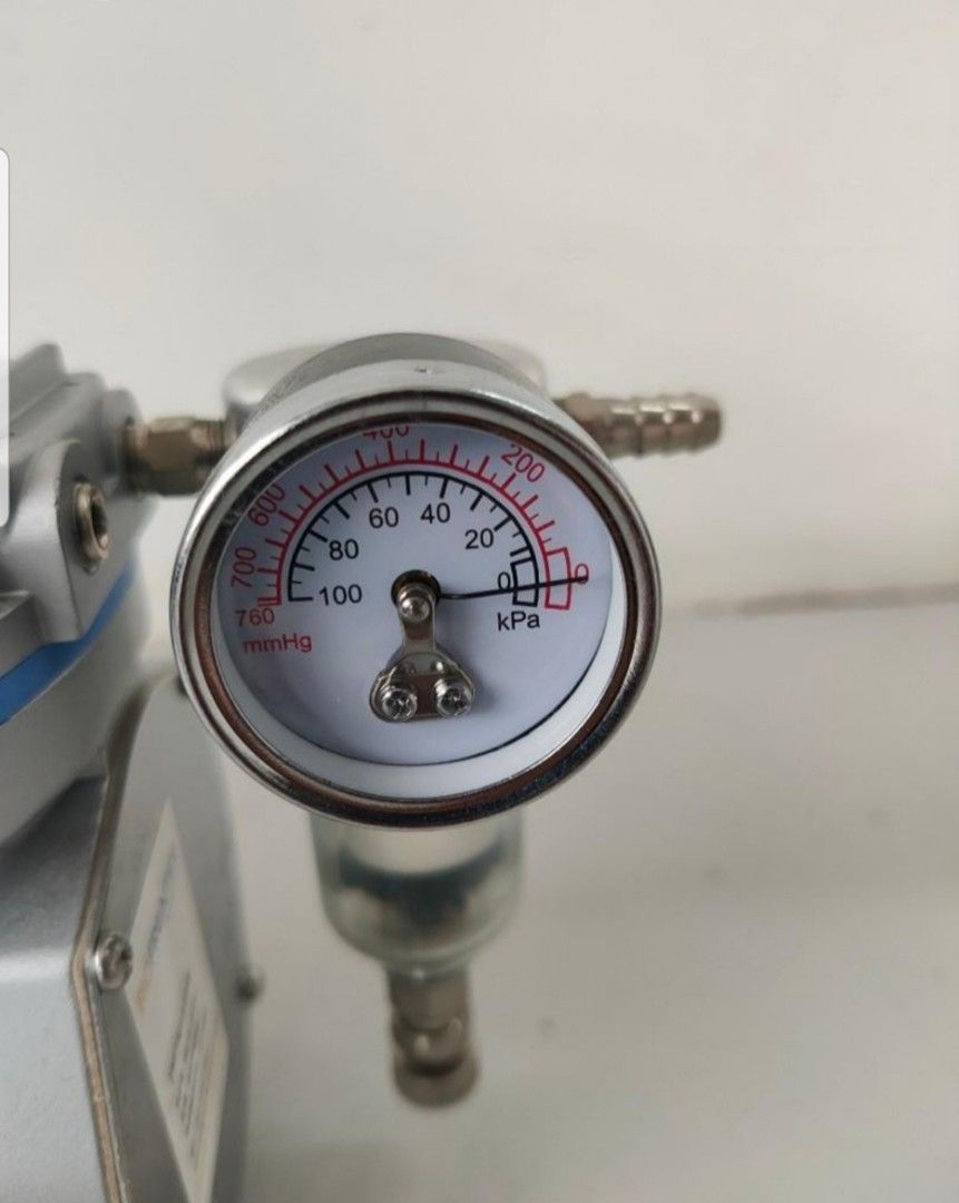 Boeco R-300 Vacuum Pump for sale @ $120 each (AAR 1456), TV & Home ...