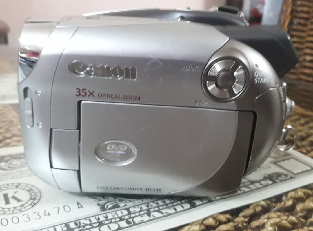 CANON DVD Camcorder DC230 Faulty, Photography, Cameras on Carousell