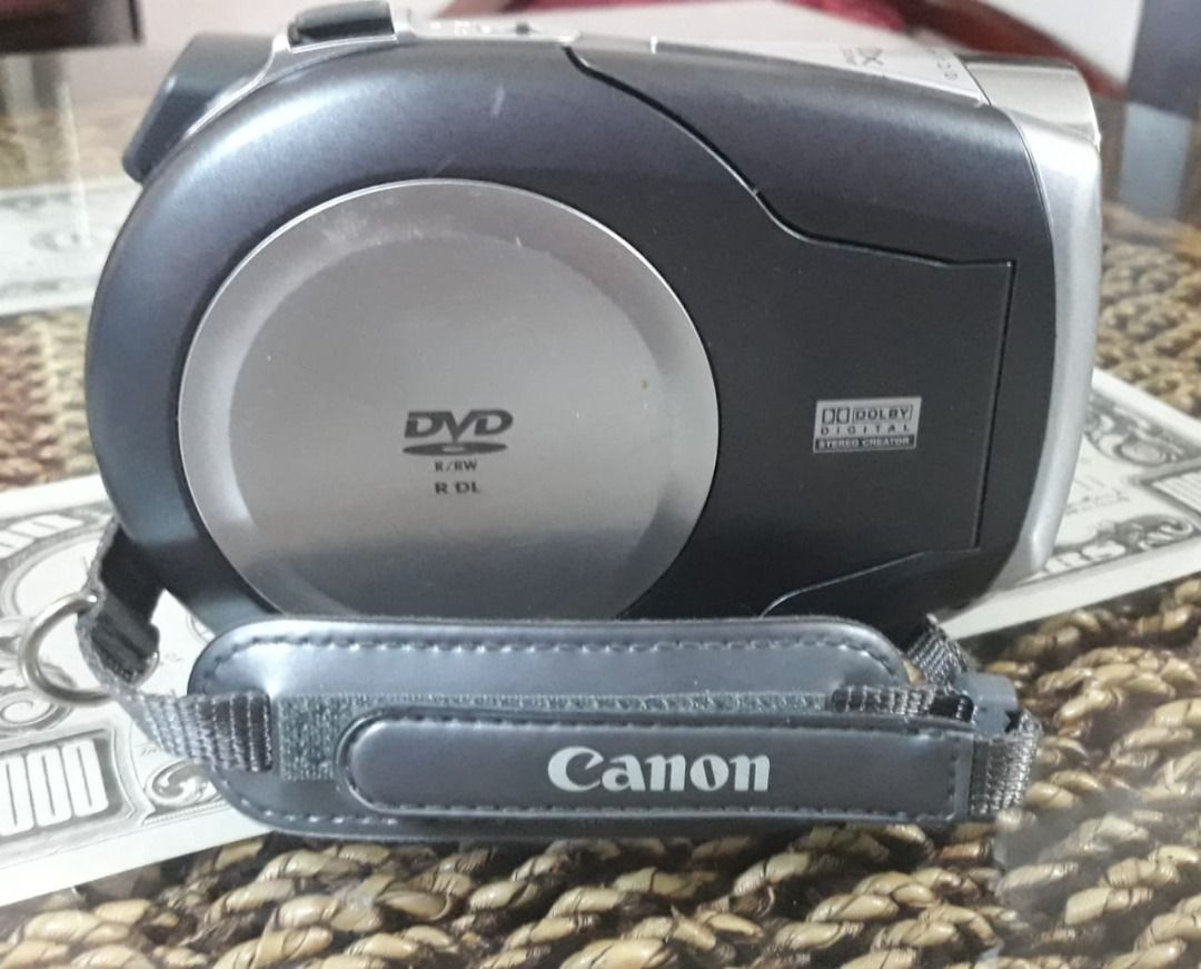 CANON DVD Camcorder DC230 Faulty, Photography, Cameras on Carousell