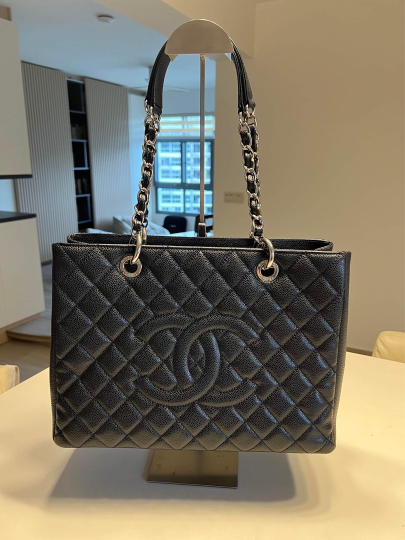 Chanel GST, Luxury, Bags & Wallets on Carousell