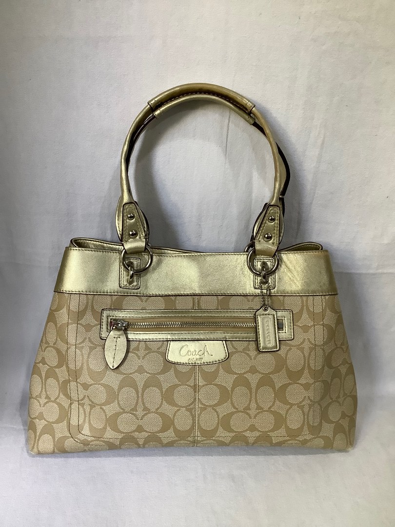 COACH Bag authentic original, Luxury, Bags & Wallets on Carousell