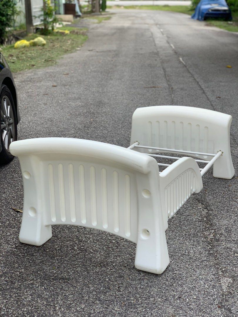 Cosco Bed, Babies & Kids, Baby Nursery & Kids Furniture, Childrens