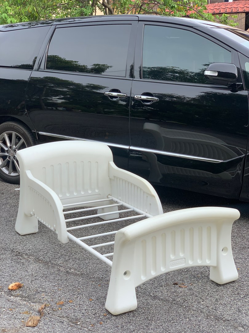 Cosco Bed, Babies & Kids, Baby Nursery & Kids Furniture, Childrens