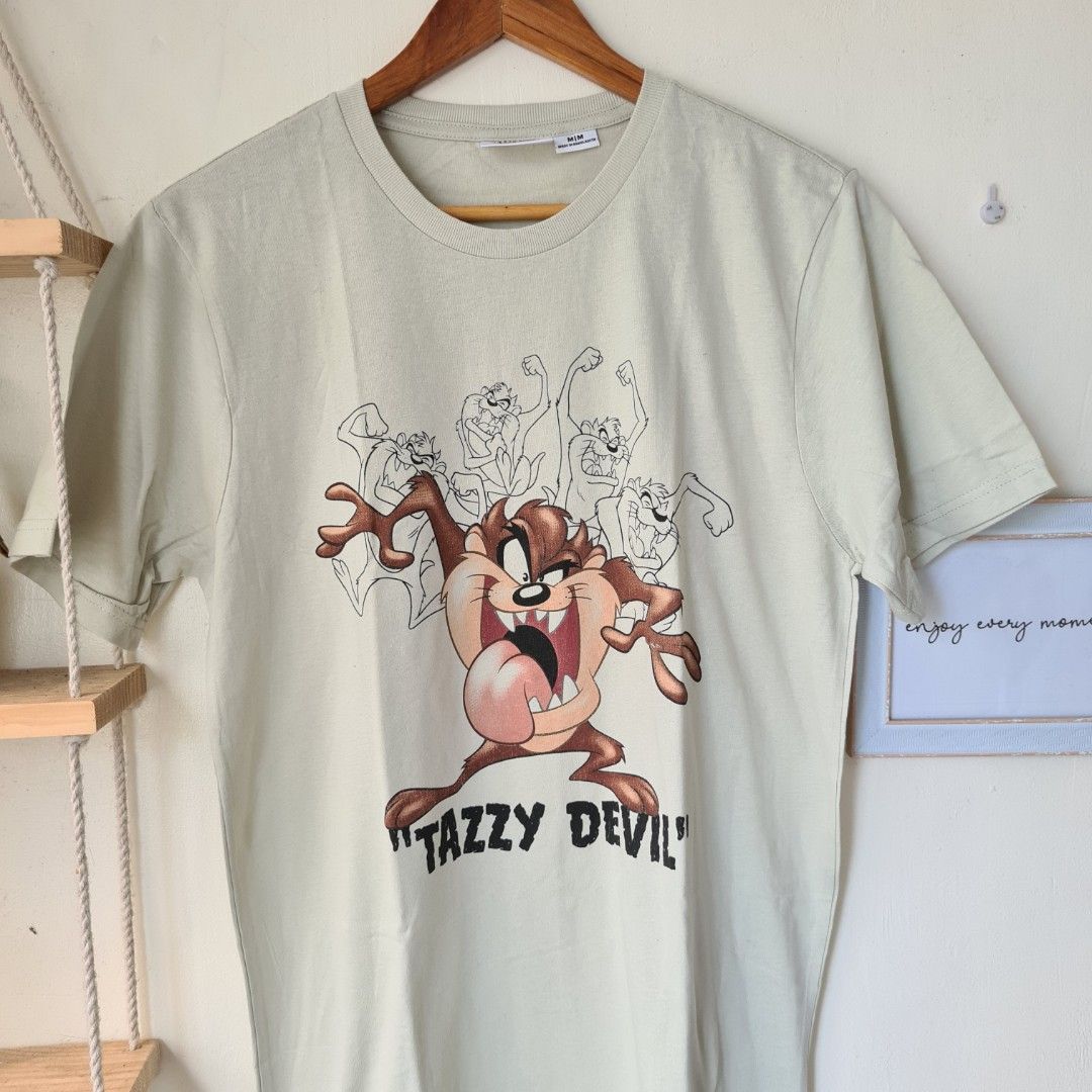 Cotton On, Looney Tunes, Tazzy, Men's Fashion, Tops & Sets, Tshirts ...