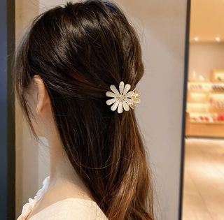 Daisy Hair Clip