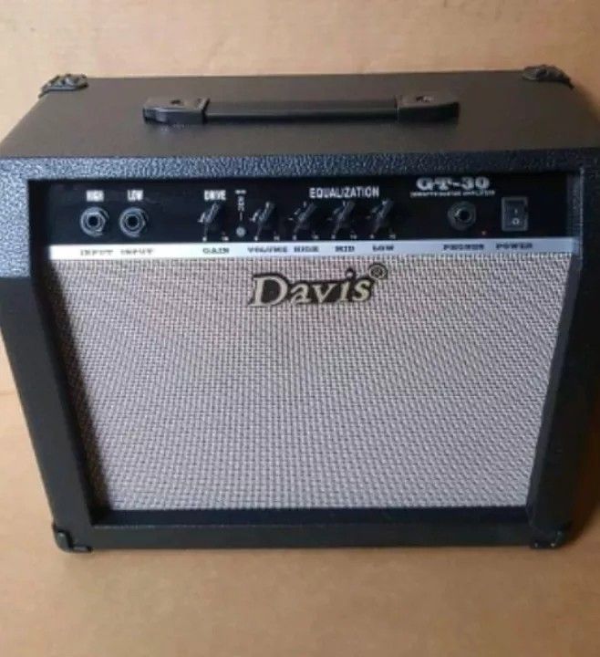 DAVIS Amplifier GT30 HEAVY DUTY Amplifier for acoustic/electric guitar