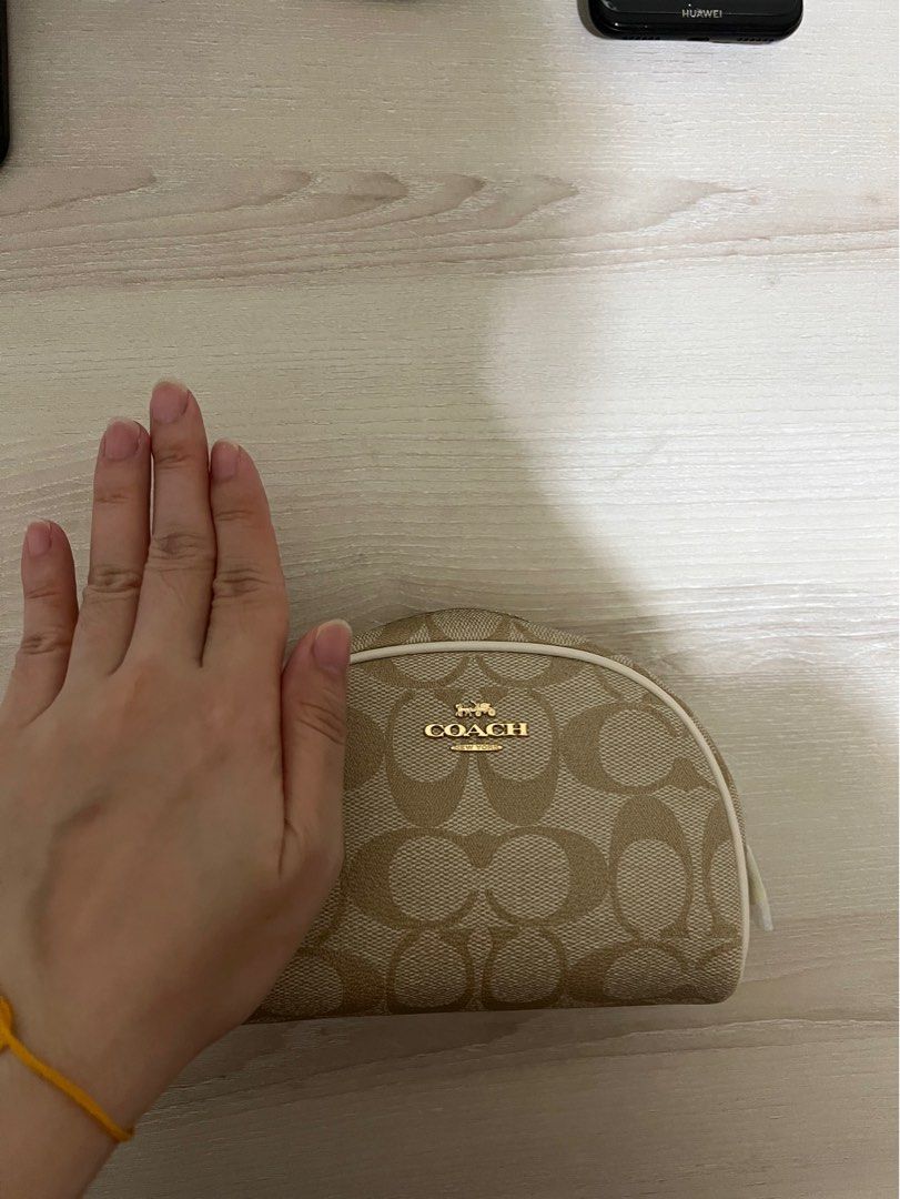 Coach Dome Cosmetic Case In Signature Canvas, Women's Fashion, Bags