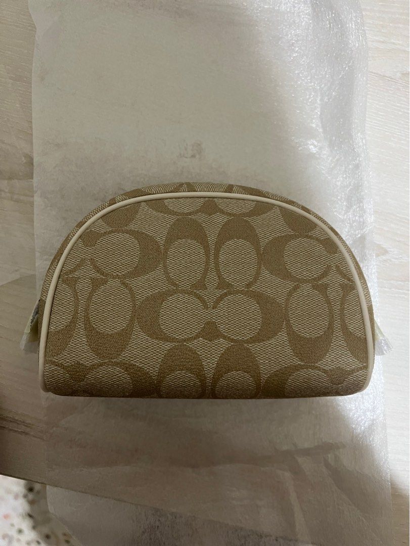 Coach Dome Cosmetic Case In Signature Canvas, Women's Fashion, Bags