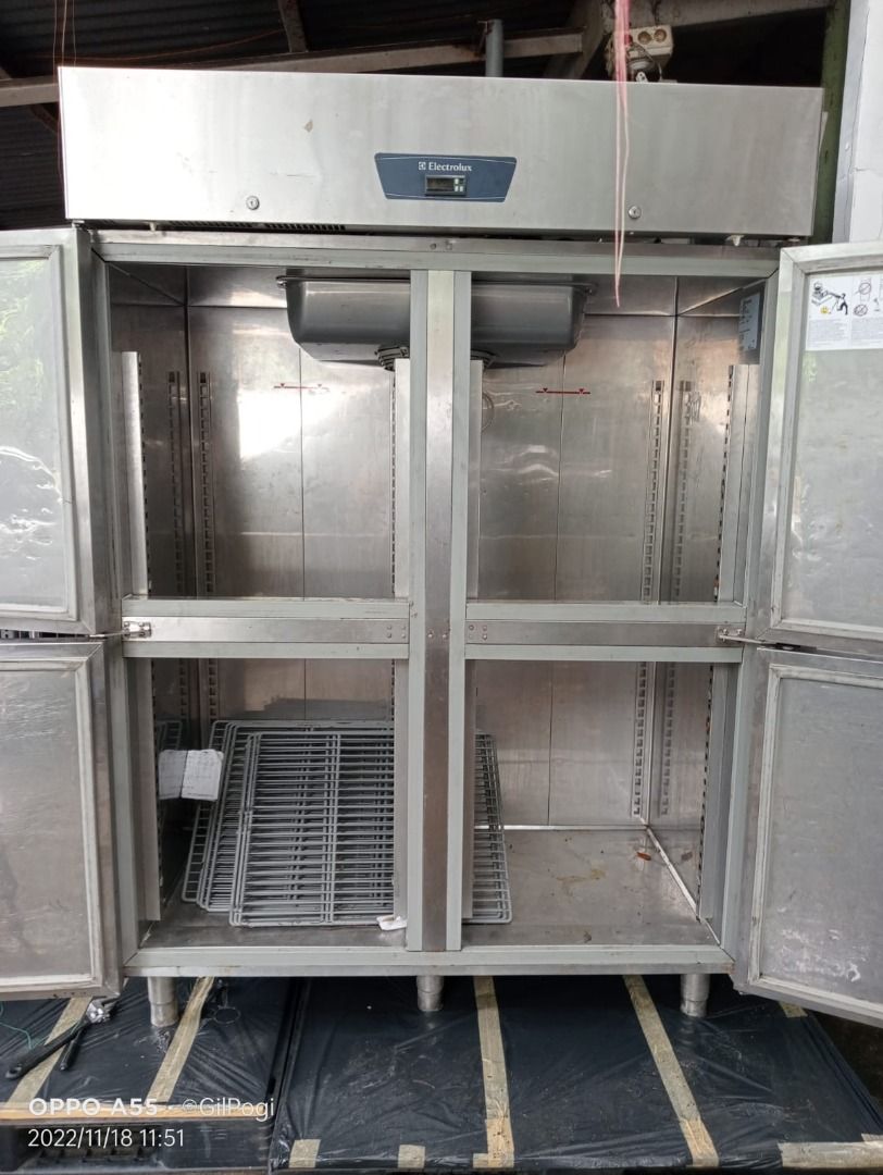 ELECTROLUX Industrial 4Door Freezer (Not Working), TV & Home
