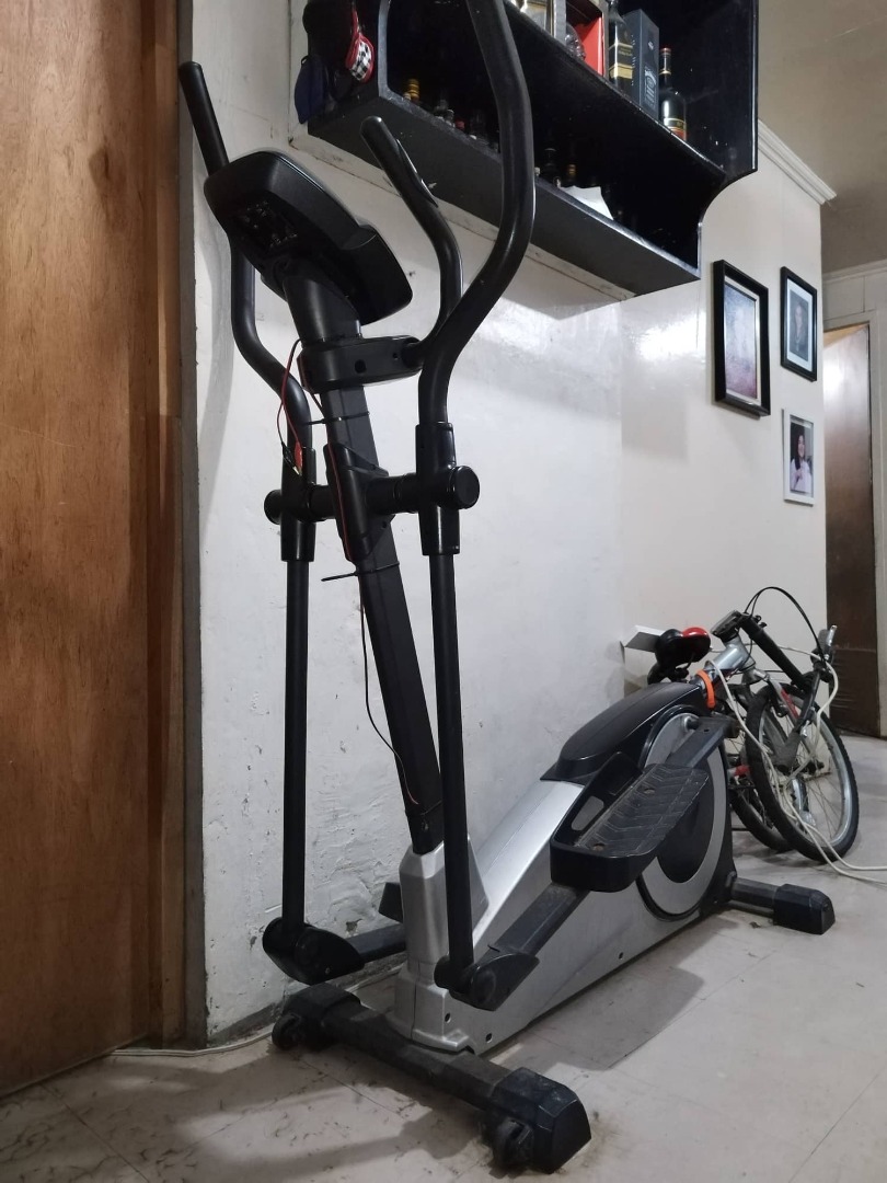 Elliptical Bike WESLO, Sports Equipment, Exercise & Fitness, Cardio