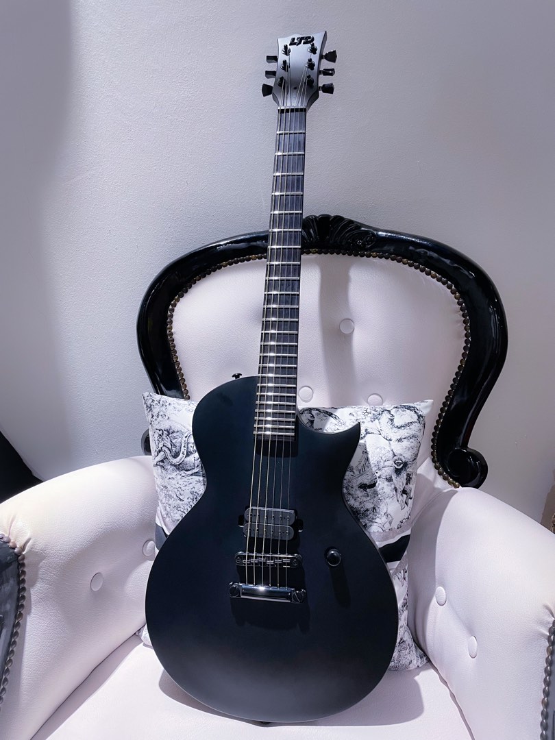 Ltd black deals metal eclipse