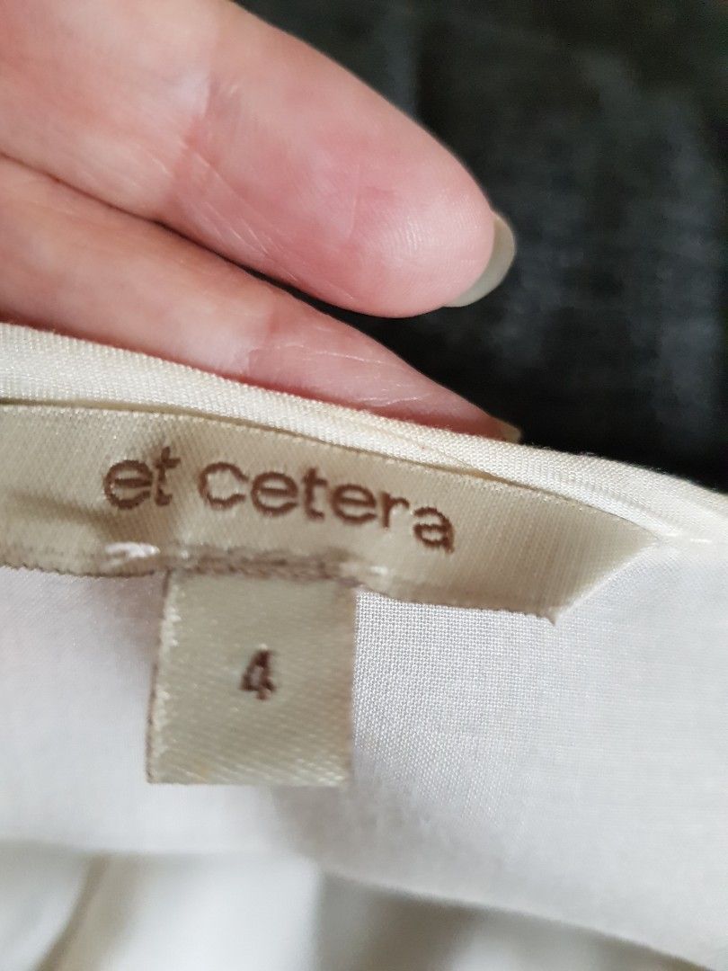 Etcetera Top, Fesyen Wanita, Pakaian Wanita, Atasan di Carousell