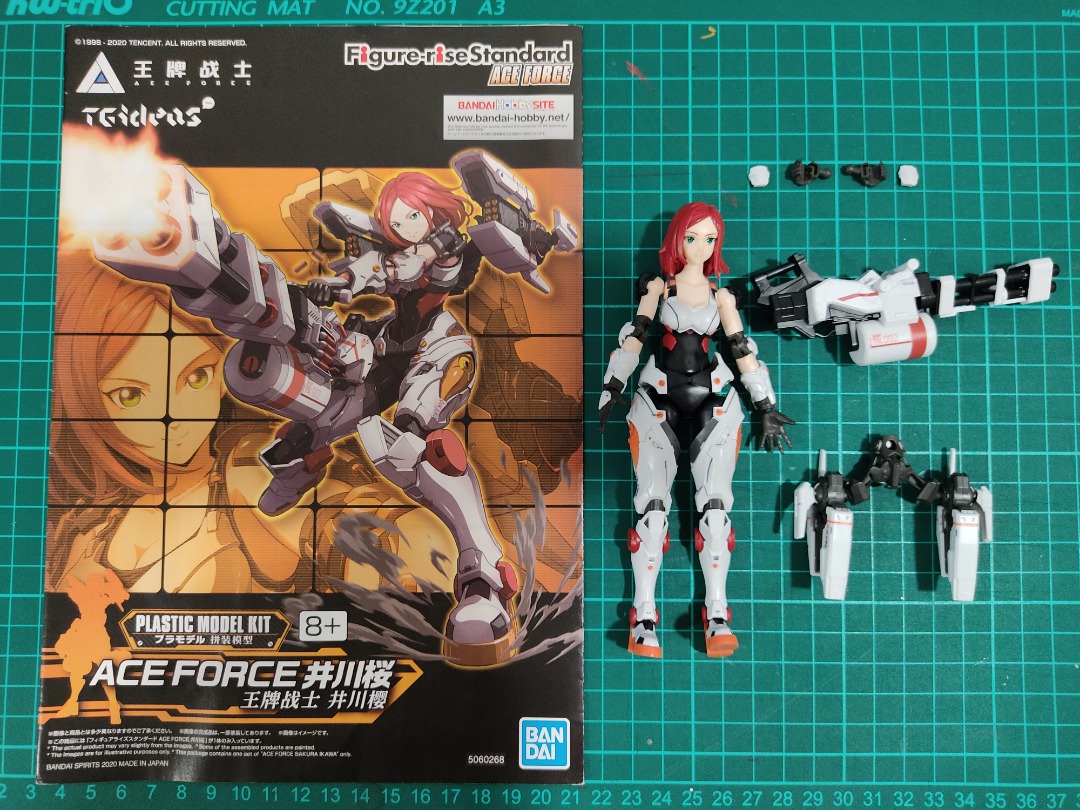 FigureRise Standard Ace Force Sakura Ikawa (Spark) Model Kit