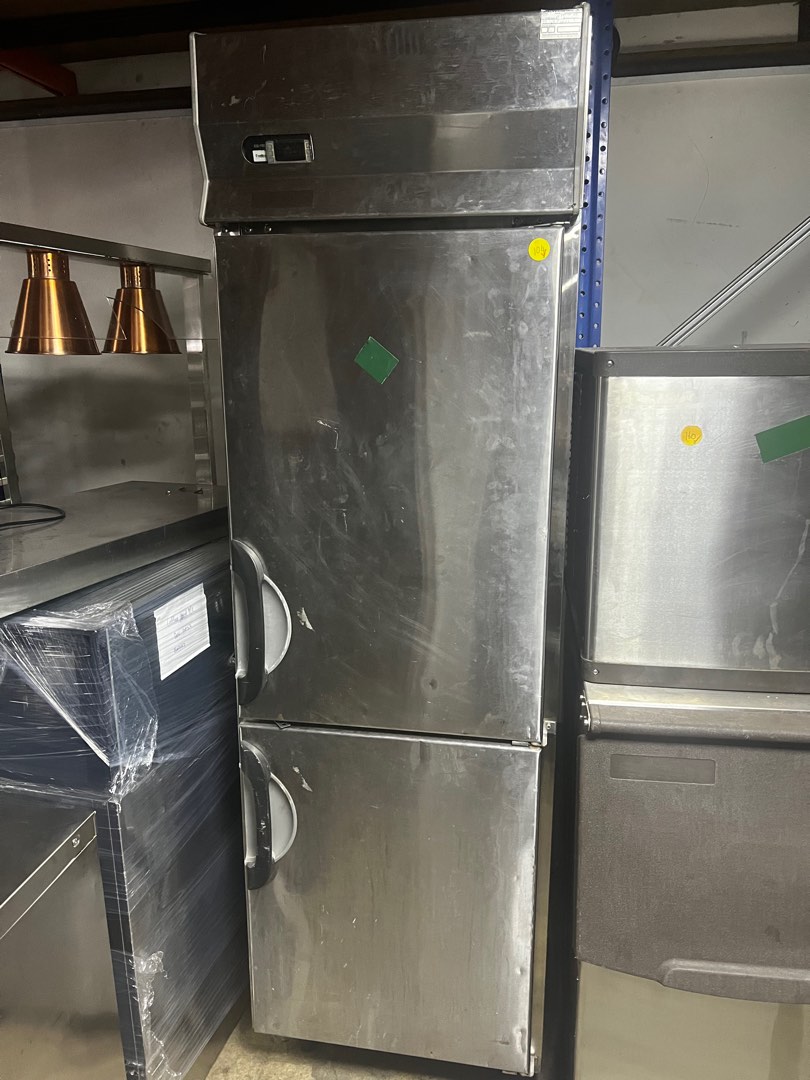 (Free delivery n warranty) Sanyo 2 door freezer/ 2 door upright freezer/ commercial fridge and