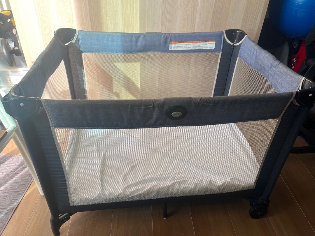 Graco baby cot, Babies & Kids, Baby Nursery & Kids Furniture, Cots & Cribs on Carousell