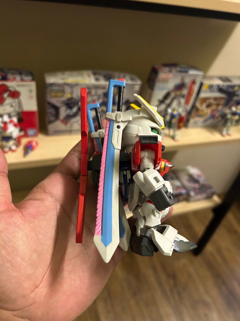 sb gundam figure