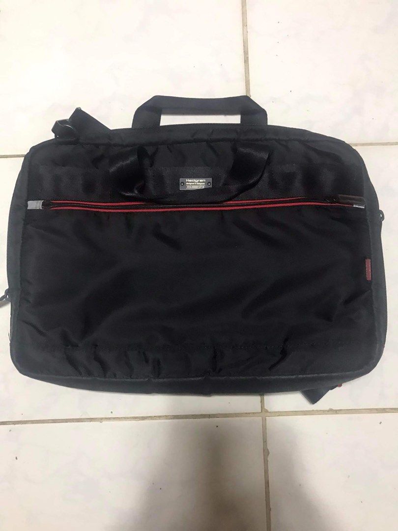 Hedgren Laptop Bag 13-14 inch (Category: Laptop Bags & Sleeves) located in Manila. Submitted by juliaquindo (Listing ID 1197653769, Image 2). Description: .
