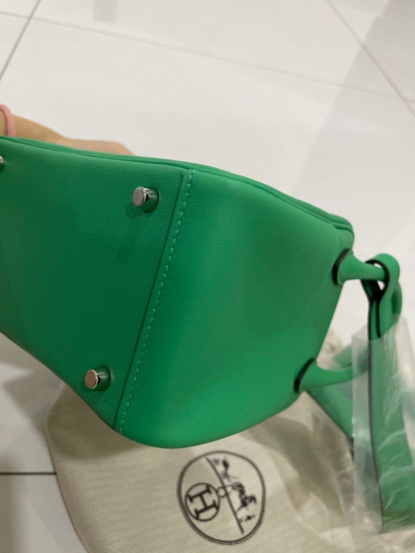 Price Drop! Hermes mini lindy in menthe swift brand new, Women's