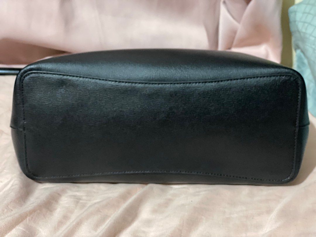 Kate Spade Harper Bag in black, Women's Fashion, Bags & Wallets, Cross