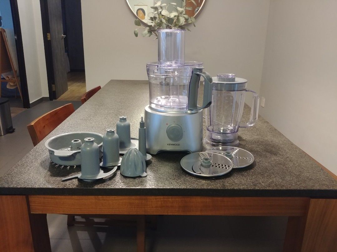 Kenwood FDP304SI Multipro Compact Food Processor, TV & Home Appliances