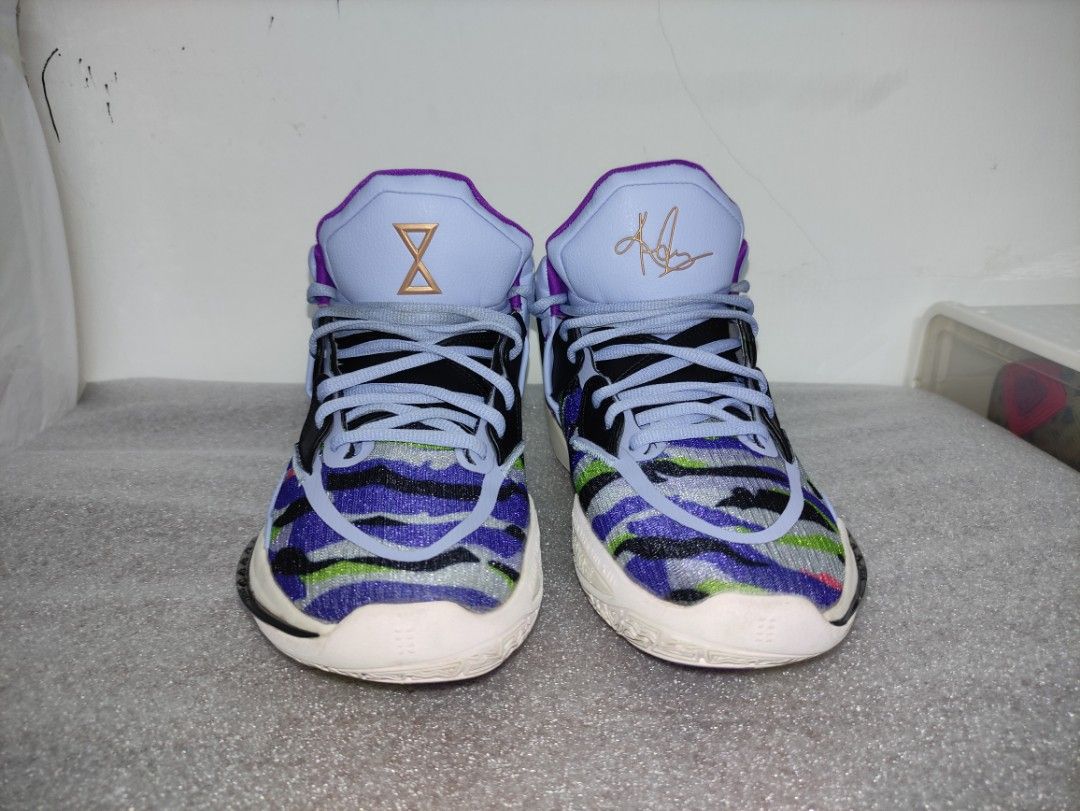 Kyrie 8 Aluminium Kyrie Infinity 8.5uk