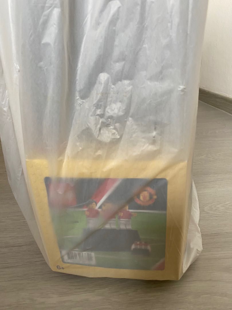 Lego Manchester United Old Trafford Stadium with Trinity, Hobbies