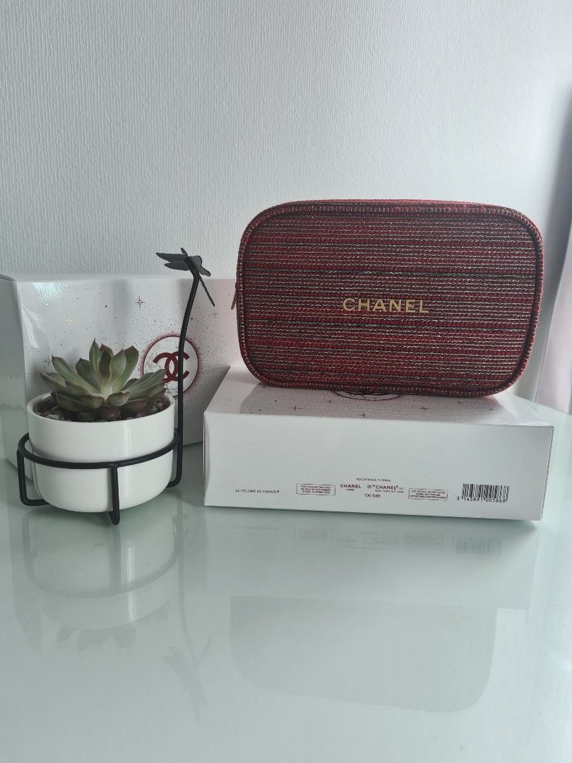 Limited Edition Chanel Holiday Gift 🎁 Set 2022, Luxury, Accessories on  Carousell