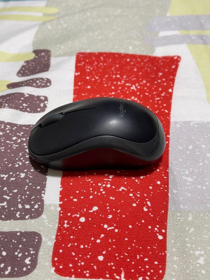 Logitech Wireless Mouse (B175), Computers & Tech, Parts & Accessories ...