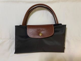 (Category: ) located in . Submitted by shopnbfab (Listing ID 1197655722, Image 1). Description: .