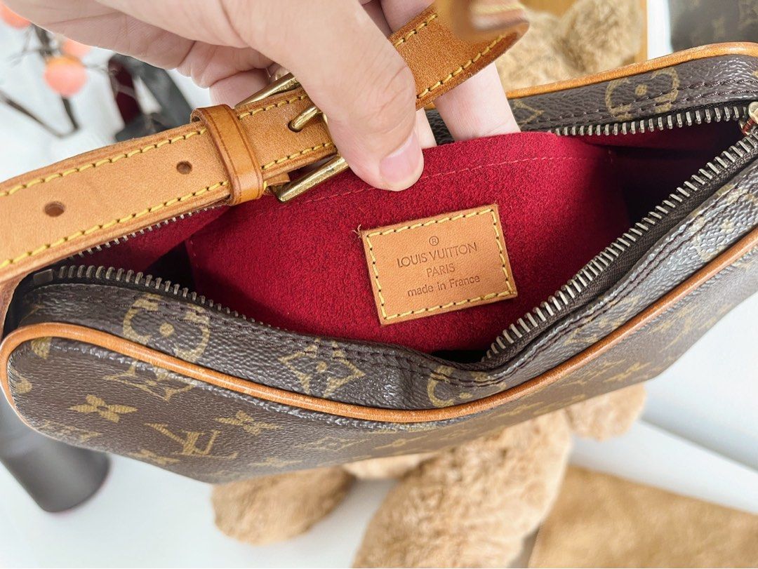 Louis Vuitton, Bags, Louis Vuitton Croissant Pm Vintage Fl12 Small  Authentic Shoulder Bag