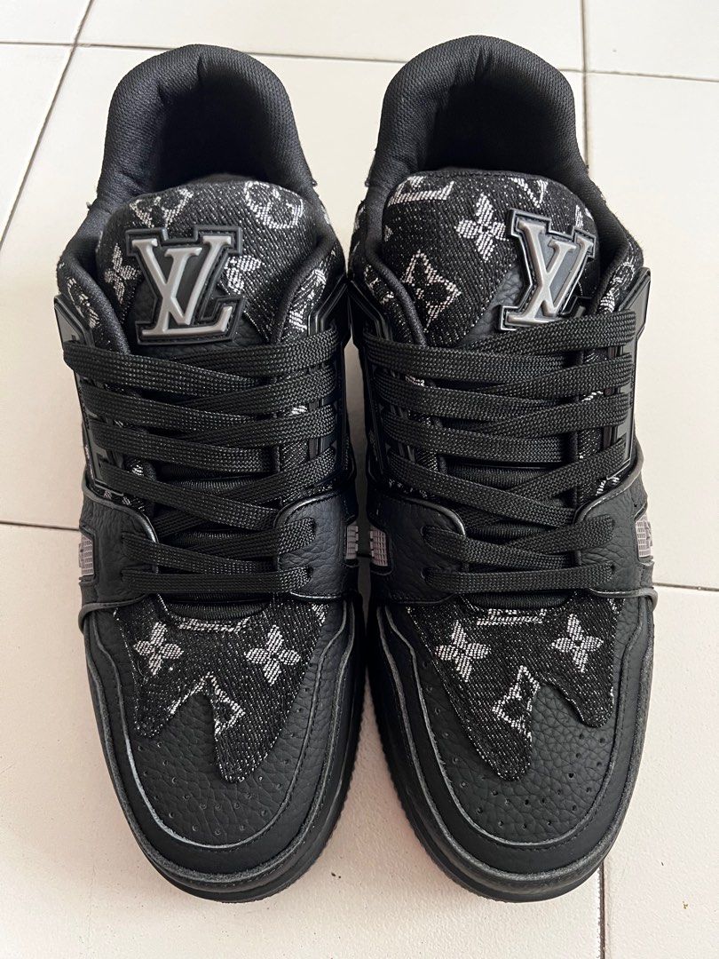 Louis Vuitton Mens Sneaker Men s Fashion Footwear Sneakers on