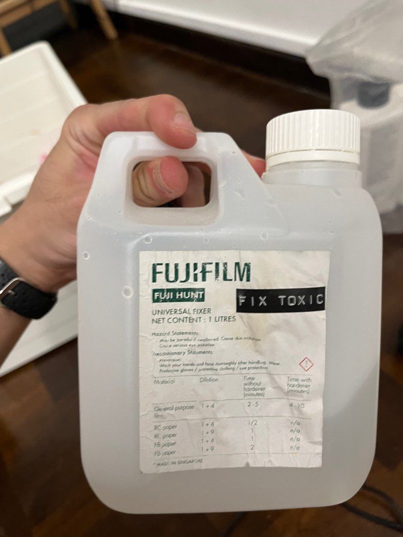 LUCKY ENLARGER 60m Darkroom set, Photography, Cameras on Carousell