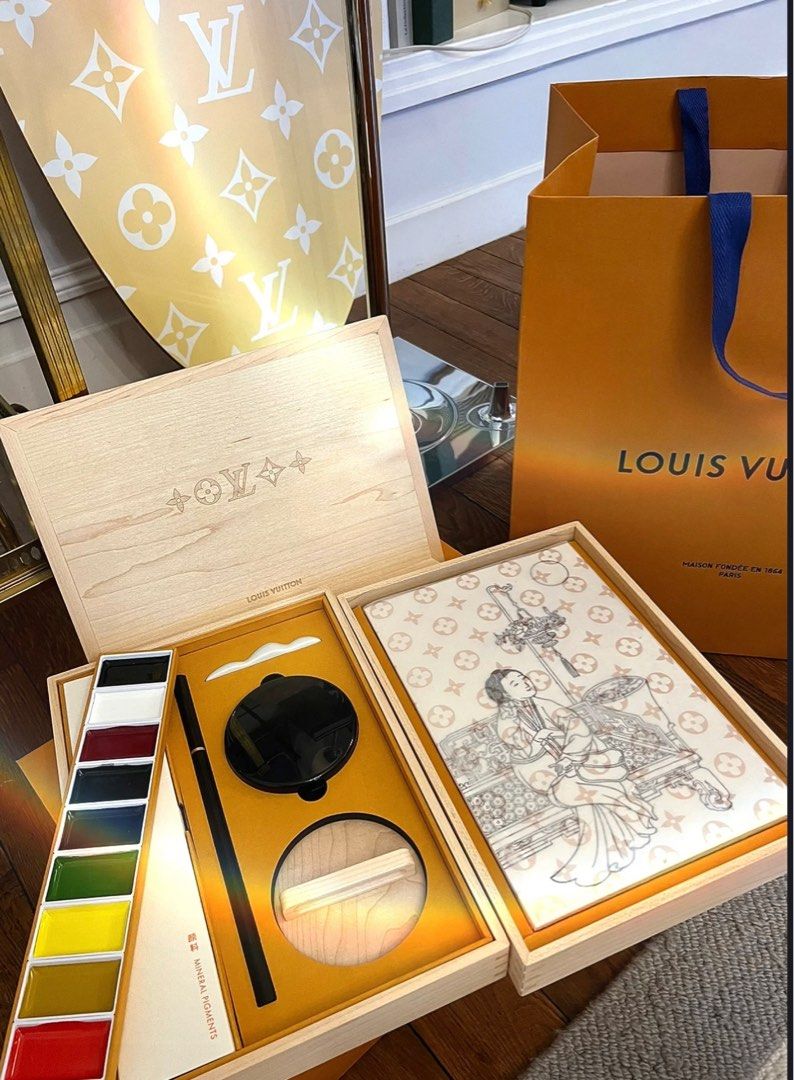 Louis Vuitton Moon Festival VIC Gift 