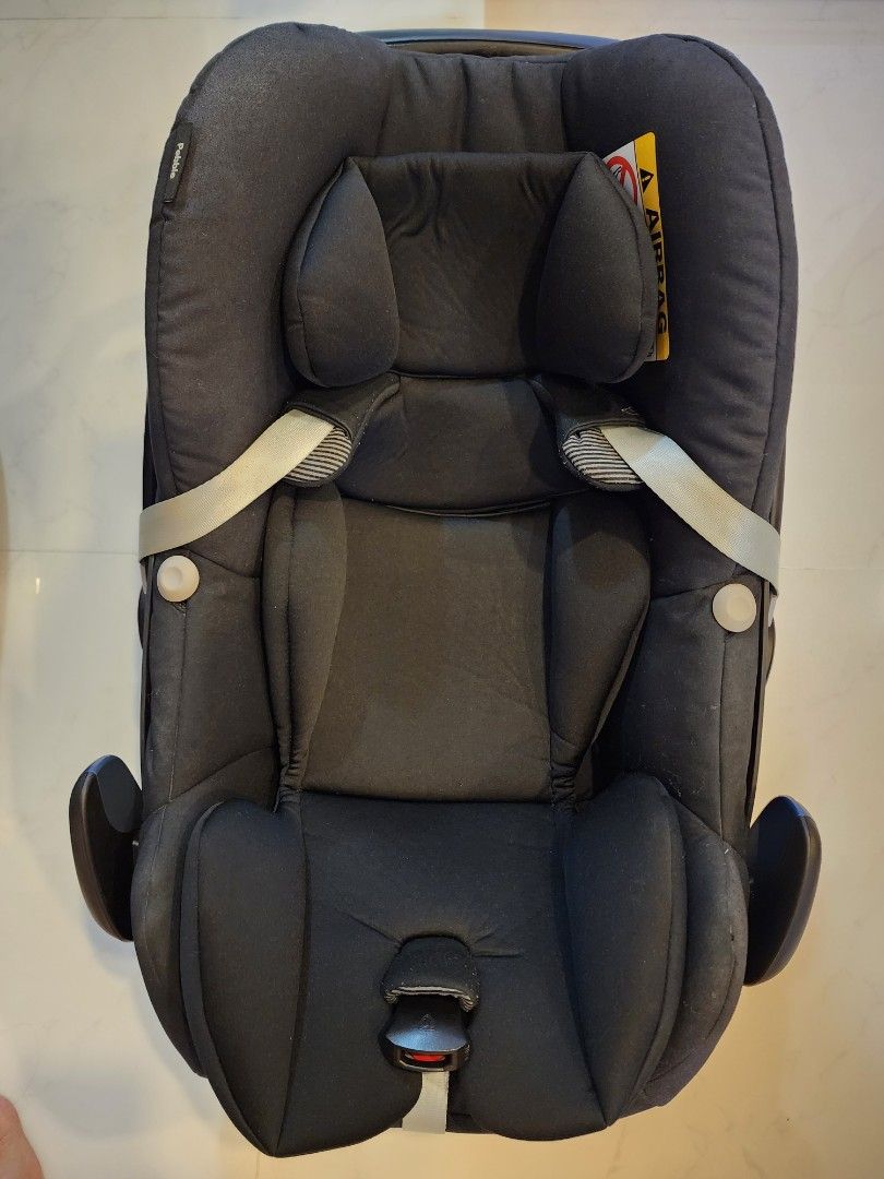 Maxi Cosi Pebble Family Fix Base with Babyzen Yoyo adaptor