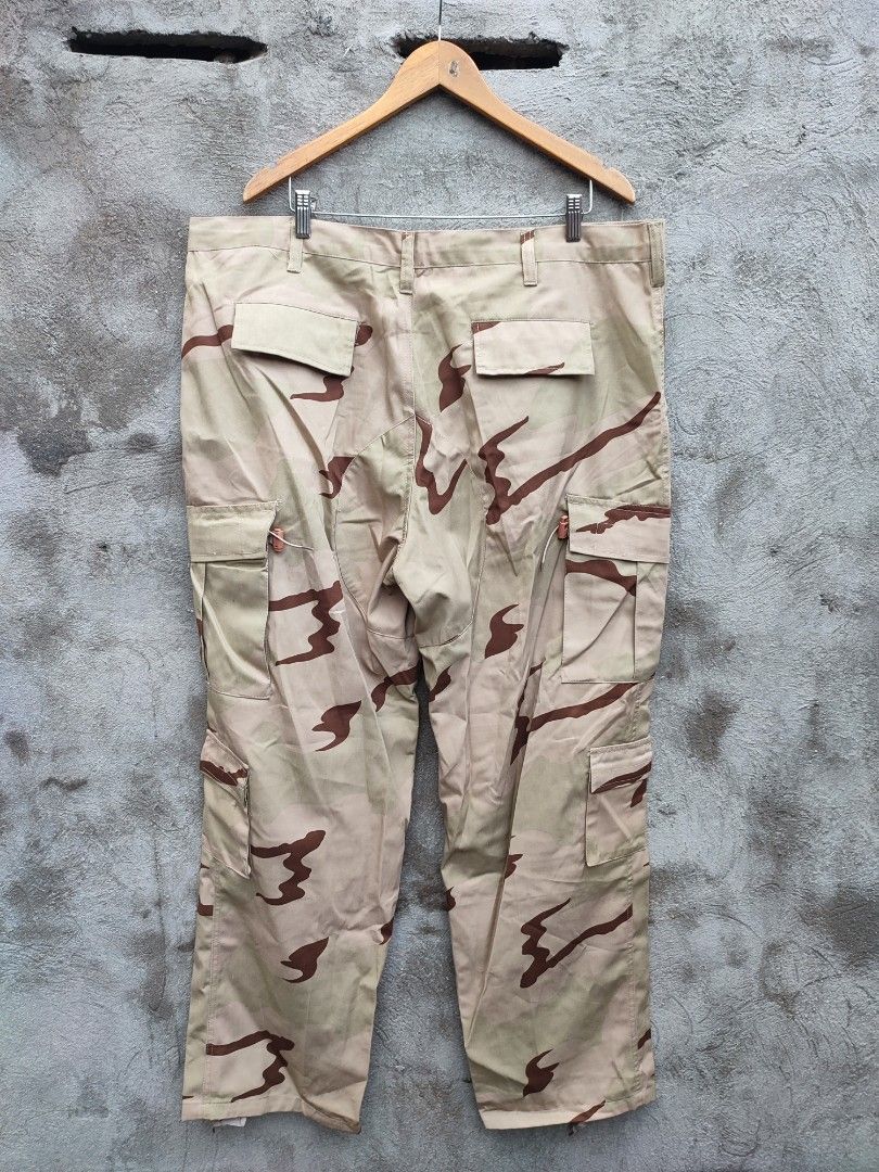 military cargo pants desert camo, Men's Fashion, Bottoms, Trousers on