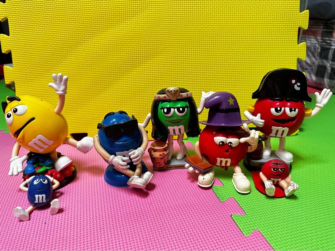 M&M Figurines, Hobbies & Toys, Toys & Games on Carousell
