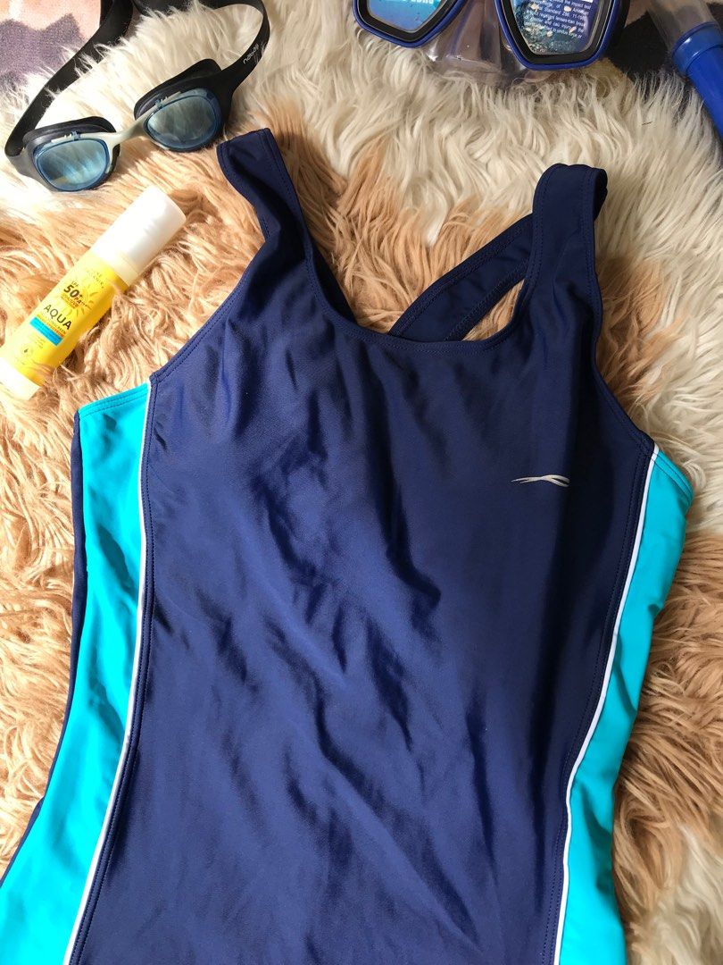 NEW SASSA boy leg swimsuit, Women's Fashion, Swimwear, Bikinis