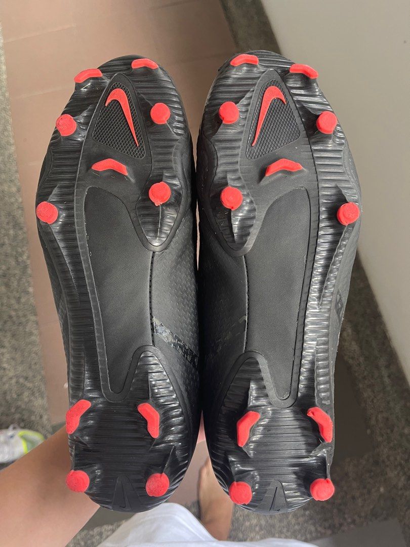 nikeskin phantom football boots