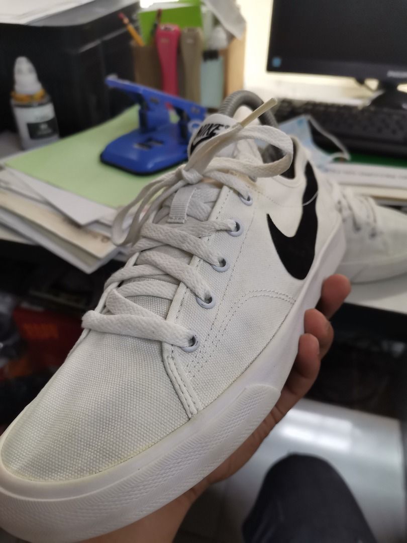 wmns nike primo court canvas