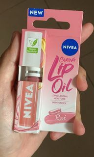 NIVEA Caring Lip Oil