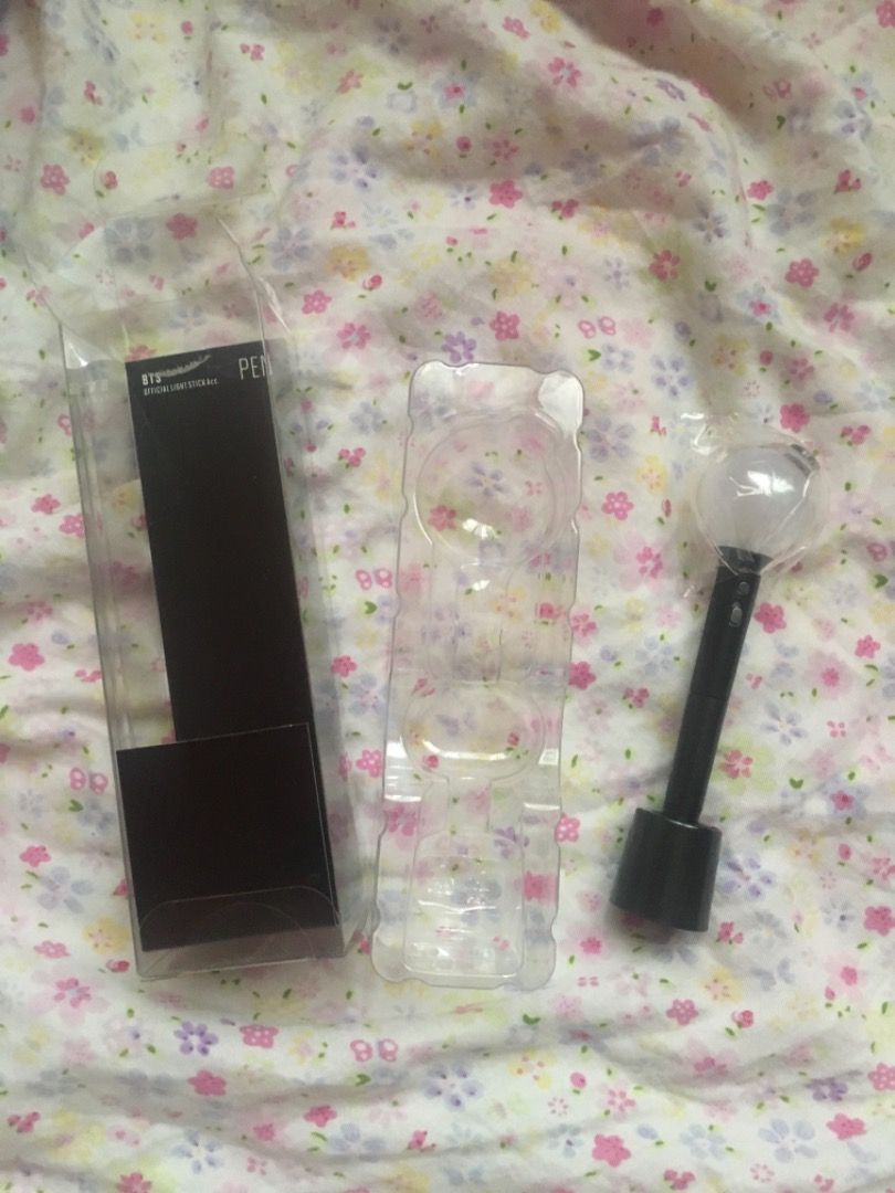 Official BTS Lightstick Pen, Hobbies & Toys, Memorabilia & Collectibles, Fan Merchandise on