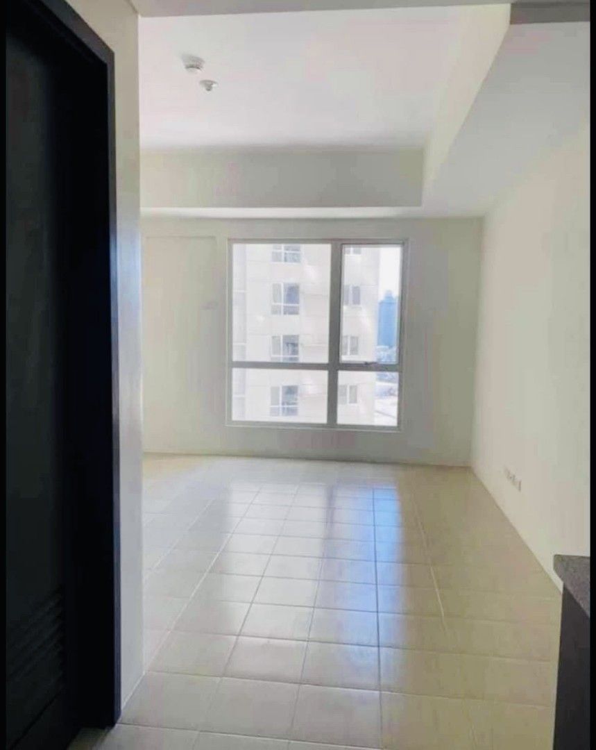 Paddington Place 10K Mo Studio No DP!, In Mandaluyong City Near