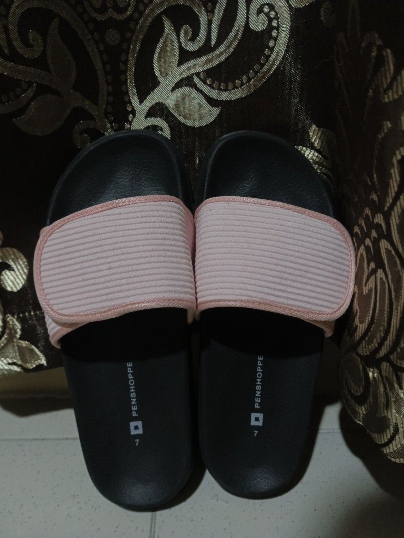 Slippers penshoppe top