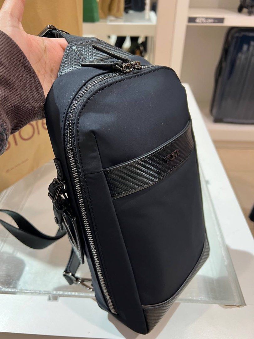 TUMI Ridgview Sling 斜めがけバック 新品未使用-