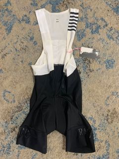 (Category: ) located in . Submitted by canyslx (Listing ID 1197615591, Image 1). Description: .