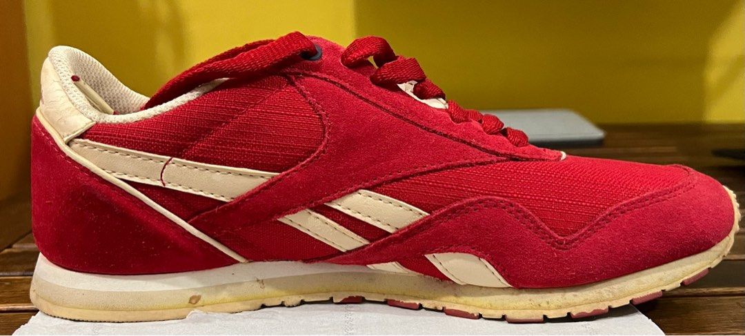 Reebok Classic sneakers shoes Women s Fashion Footwear Sneakers