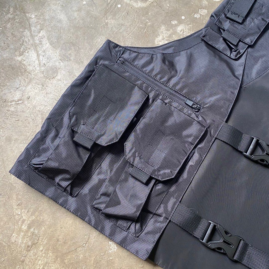 Reindee Lusion - Nylon Tech Vest, Men&rsquo;s Fashion, Tops & Sets, Vests on