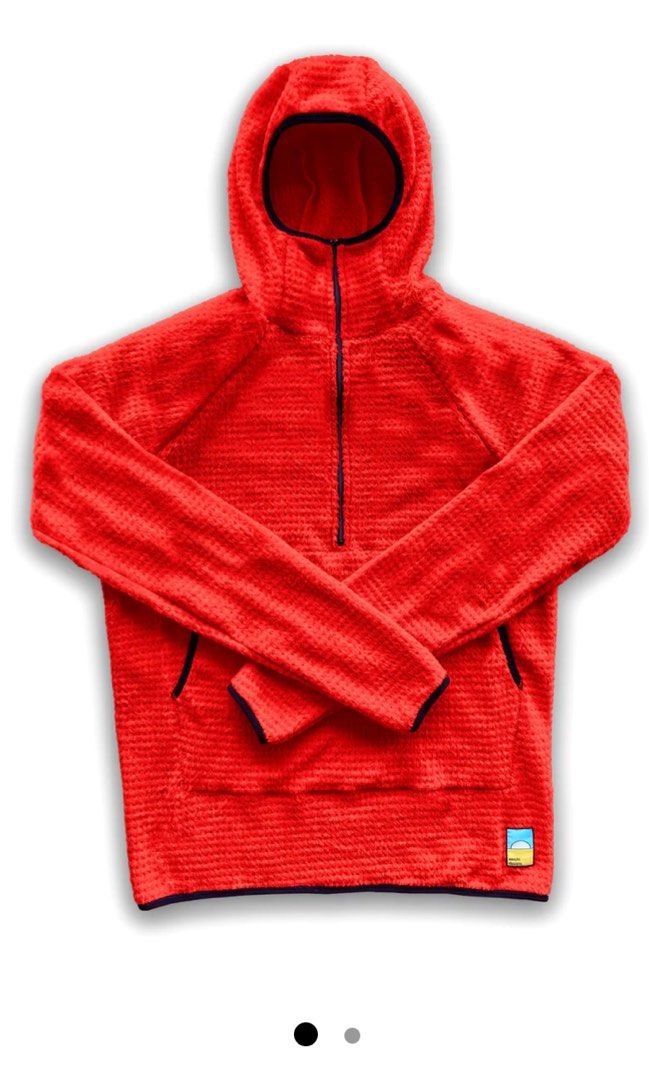 Senchi Design Merlin Hiloft hoodie L size, 運動產品, 行山及露營