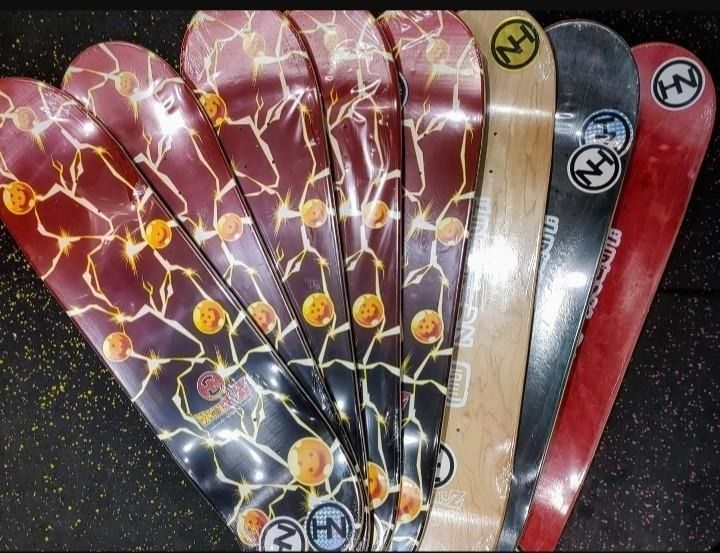 SKATEBOARD DRAGONBALL Z (Category: Skates, Rollerblades & Scooters) located in Singapore. Submitted by skatecraze_official (Listing ID 1197710747, Image 3). Description: Dragonball Z Dragon Ball Z" follows the adventures of Goku who, along with the Z Warriors, defends the Earth against evil. The action adventures are entertaining and reinforce the concept of good versus evil. "Dragon Ball Z" teaches valuable character virtues such as teamwork, lo